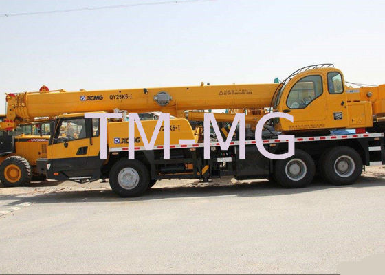 chất lượng  Load Sensing Mobile Truck Mounted Lift With Retractable Boom , 25 Ton nhà máy sản xuất