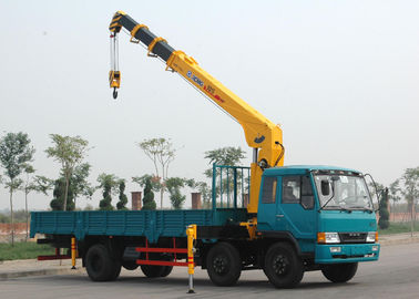 Cần cẩu xe tải thủy lực XCMG với tốc độ thương mại 100 L / phút 3800kg